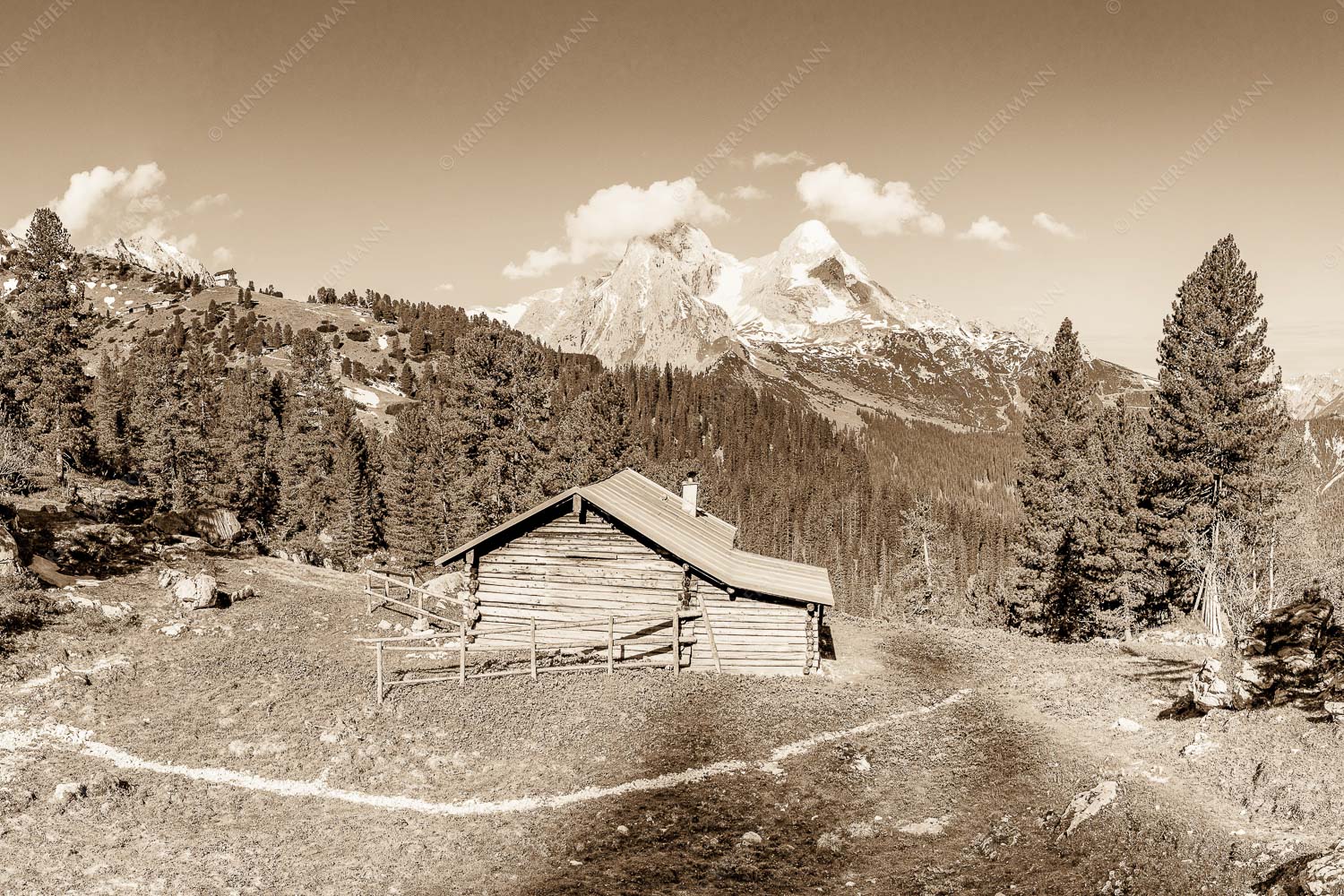 Blick über Berghütte zum Schachensschloß und Alpspitze - Hütte mit königlicher Aussicht 3:2 sepia -- Schachen - mehr Infos bei www.Kriner-Weiermann.de