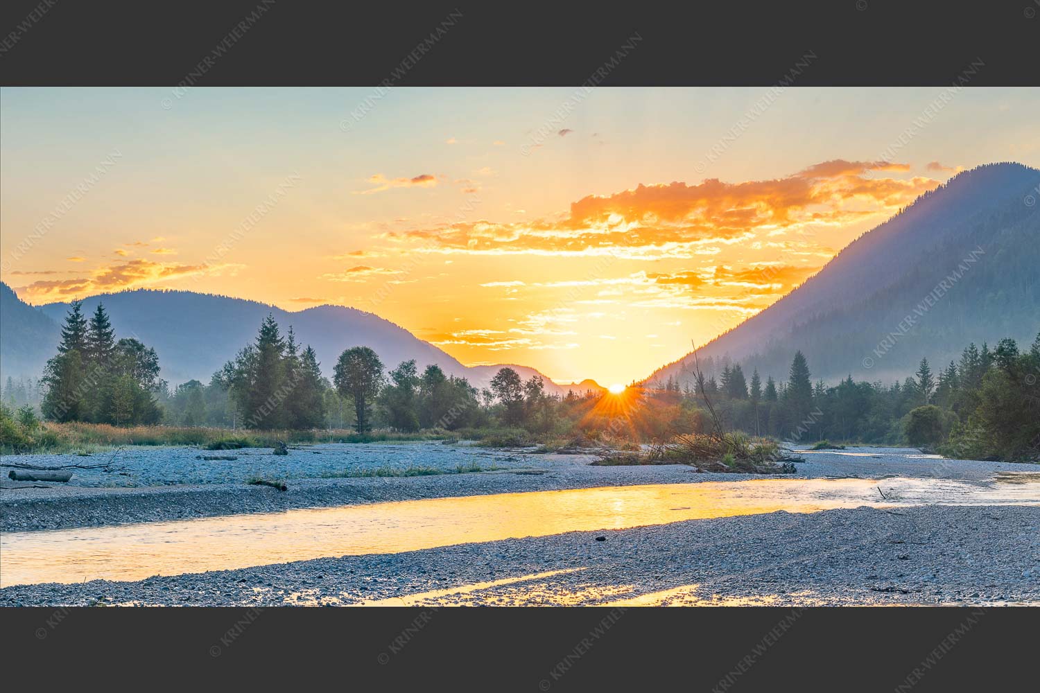 Sonnenaufgang an der Isar - Isarmorning II 2:1  -- Isar Sonnenaufgang - mehr Infos bei www.Kriner-Weiermann.de