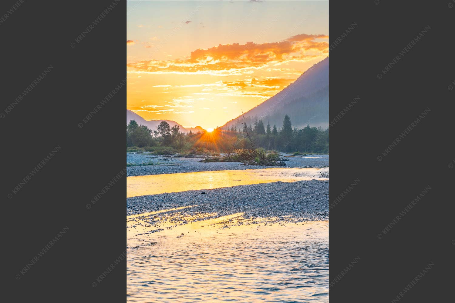 Sonnenaufgang an der Isar - Isarmorning II 2:3  -- Isar Sonnenaufgang - mehr Infos bei www.Kriner-Weiermann.de