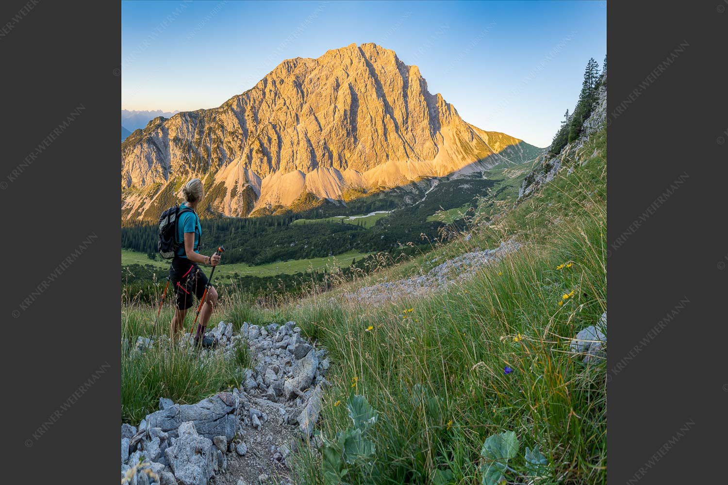 Erstes Licht an der Gehrenspitze im Wettersteingebirge - Je steiniger der Weg 1:1  -- Gehrenspitze Wanderung - mehr Infos bei www.Kriner-Weiermann.de
