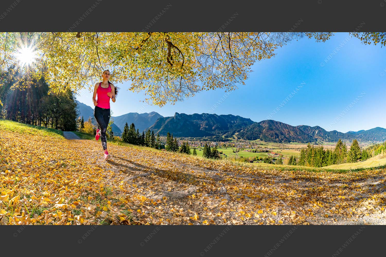 Jogging über Oberammergau - Singletrail 2:1  -- Trailrunning Laufen - mehr Infos bei www.Kriner-Weiermann.de