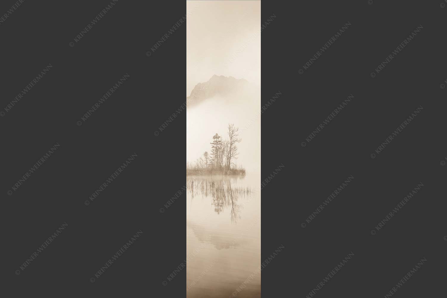 Blick über den Barmsee zum Wörner und Tiefkarspitze im Karwendelgebirge - Zwischen Spiegel und Schleier 1:4 sepia -- Barmsee mit Karwendel - mehr Infos bei www.Kriner-Weiermann.de