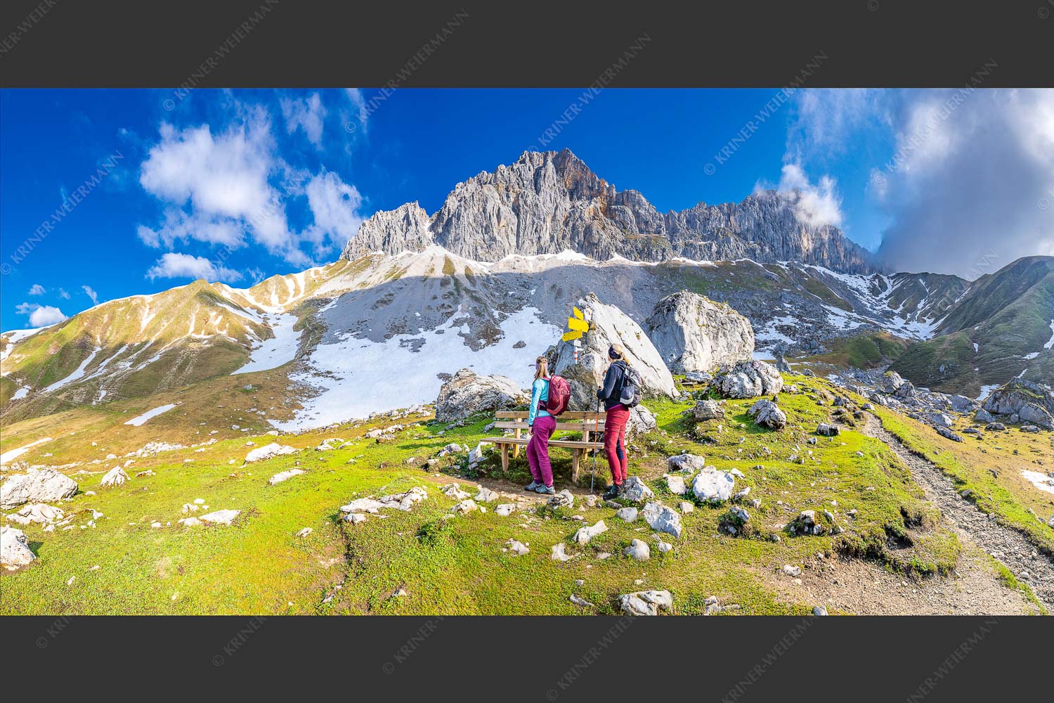Blick zur Scharnitzspitze im Wettersteingebirge - Wanderung zum Scharnitzjoch 2:1  -- Wettersteingebirge - mehr Infos bei www.Kriner-Weiermann.de