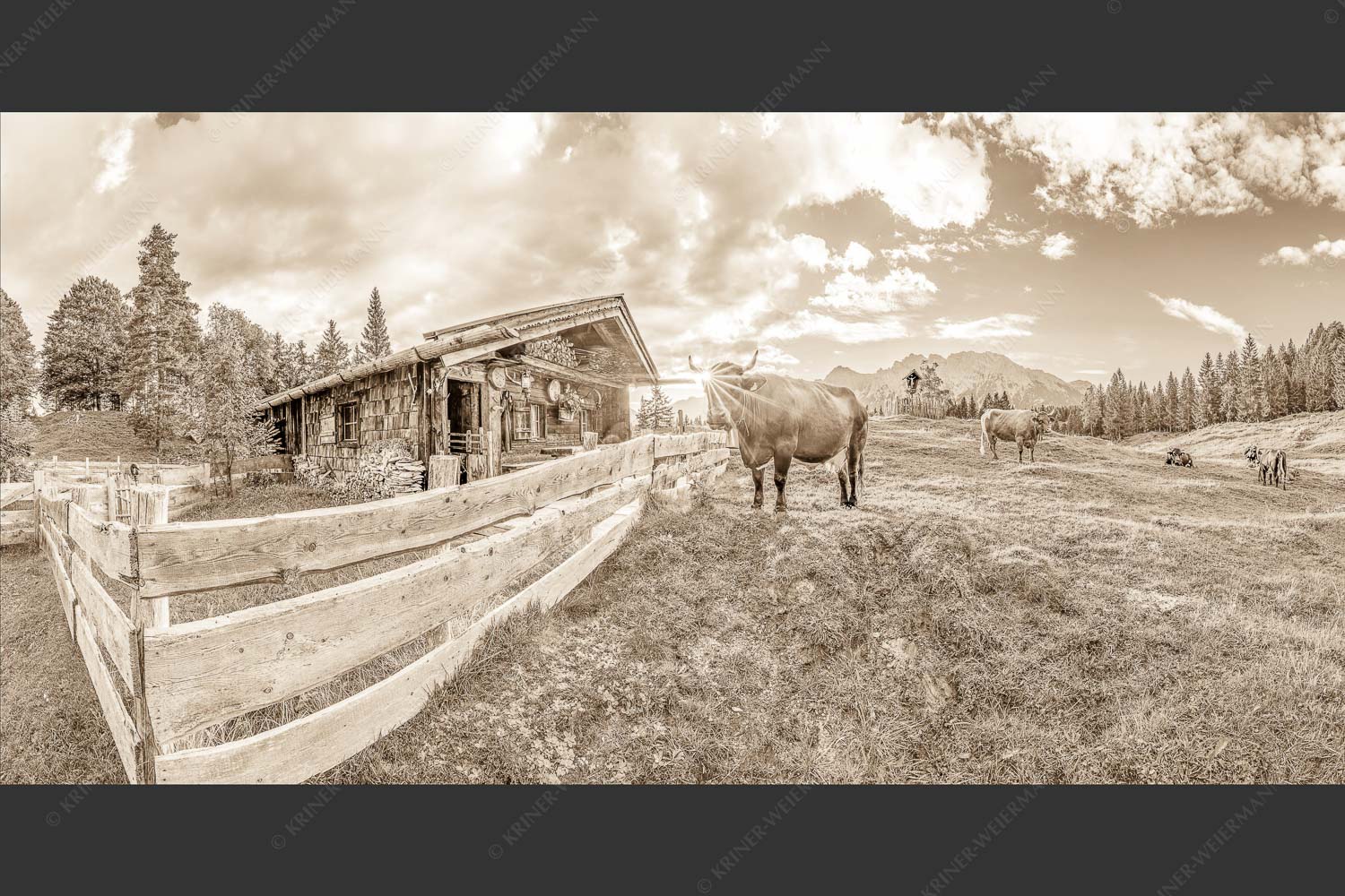 Malerische Almhütte bei Mittenwald mit Karwendel - Almbiente IV 2:1 sepia -- Mittenwald Alm Buckelwiesen Karwendel - mehr Infos bei www.Kriner-Weiermann.de