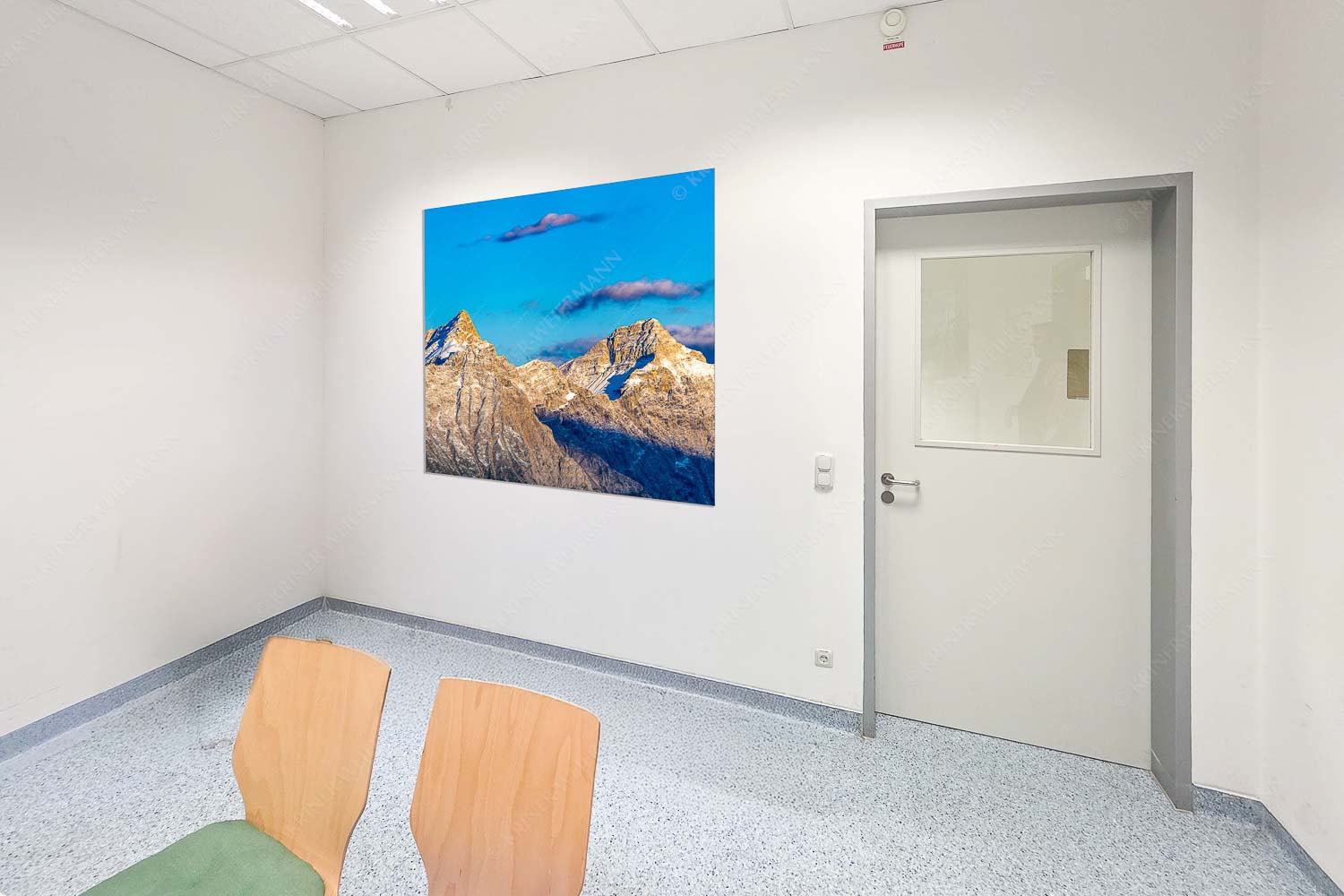 Kaltwasserkar-, und Birkkarspitze im Karwendel angezuckert Anfang August - Raum 043-073 Karwendelgrößen-Kaltwasserkarspitze und Birkkarspitze 1:1 - mehr Infos bei www.Kriner-Weiermann.de