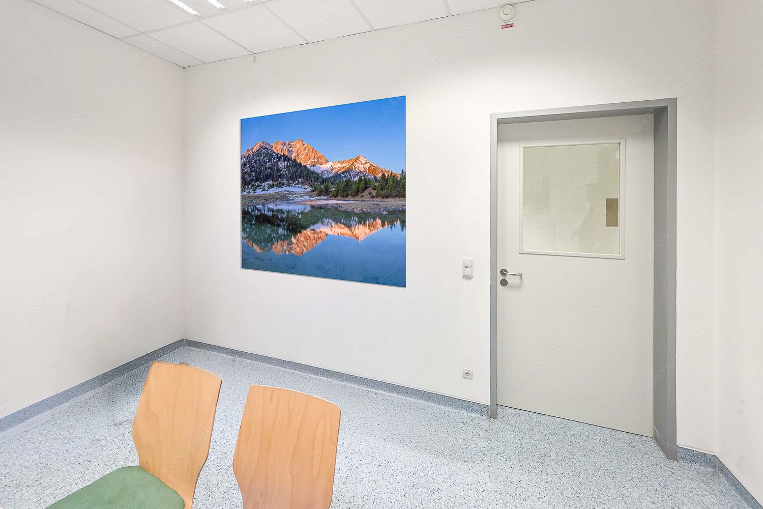 Fönige Morgenstimmung an der Fereineralm zwischen Soiern- und Karwendelgebirge - Raum 043-073 Klare Kante-Fereineralm im Karwendel 1:1 - mehr Infos bei www.Kriner-Weiermann.de