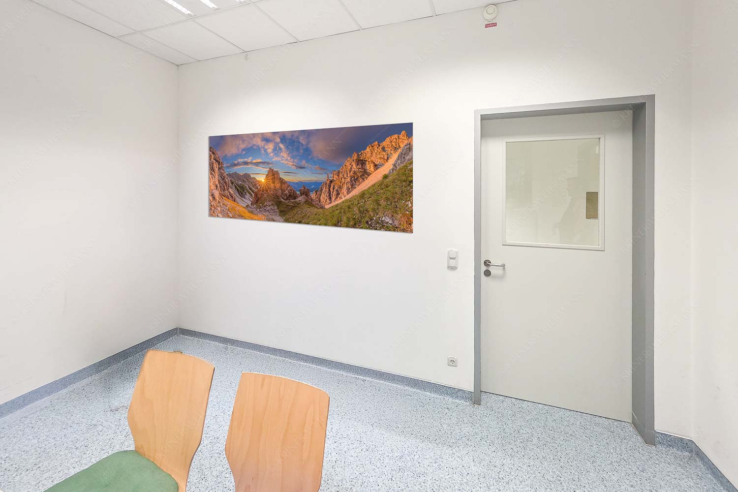 Letzte Sonnenstrahlen im Bereich der Schöttlkarspitze - Raum 043-073 Leuchttürme-Sonnenuntergang im Soierngebirge 2:1 - mehr Infos bei www.Kriner-Weiermann.de