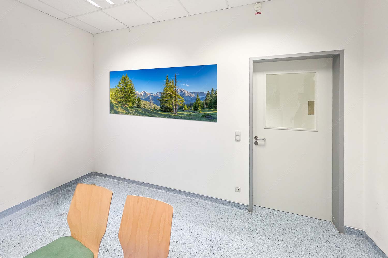 Vom südlich gelegenen Bergkamm des Schafreuters hat man eine beeindruckende Sicht auf den Karwendel-Hauptkamm - Raum 043-073 Vis a vis-Karwendel Hauptkamm 2:1 - mehr Infos bei www.Kriner-Weiermann.de