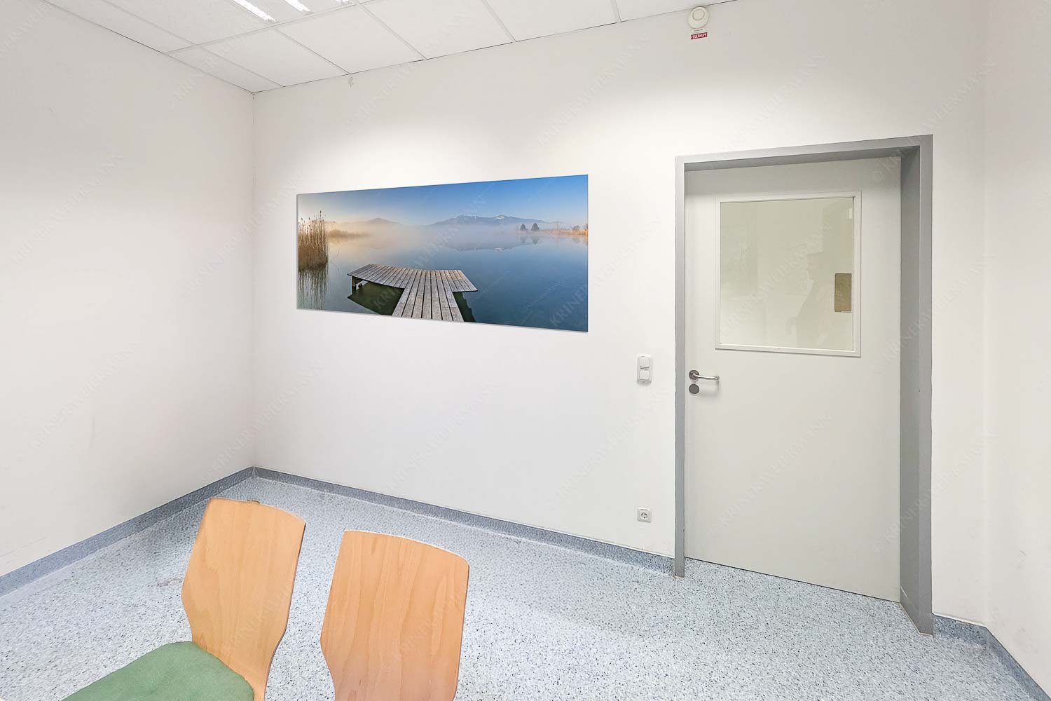 Morgenstimmung mit verschleiertem Blick auf Jochberg, Herzogstand und Heimgarten - Raum 043-073 Vorland-Eichsee mit Herzogstand 2:1 - mehr Infos bei www.Kriner-Weiermann.de