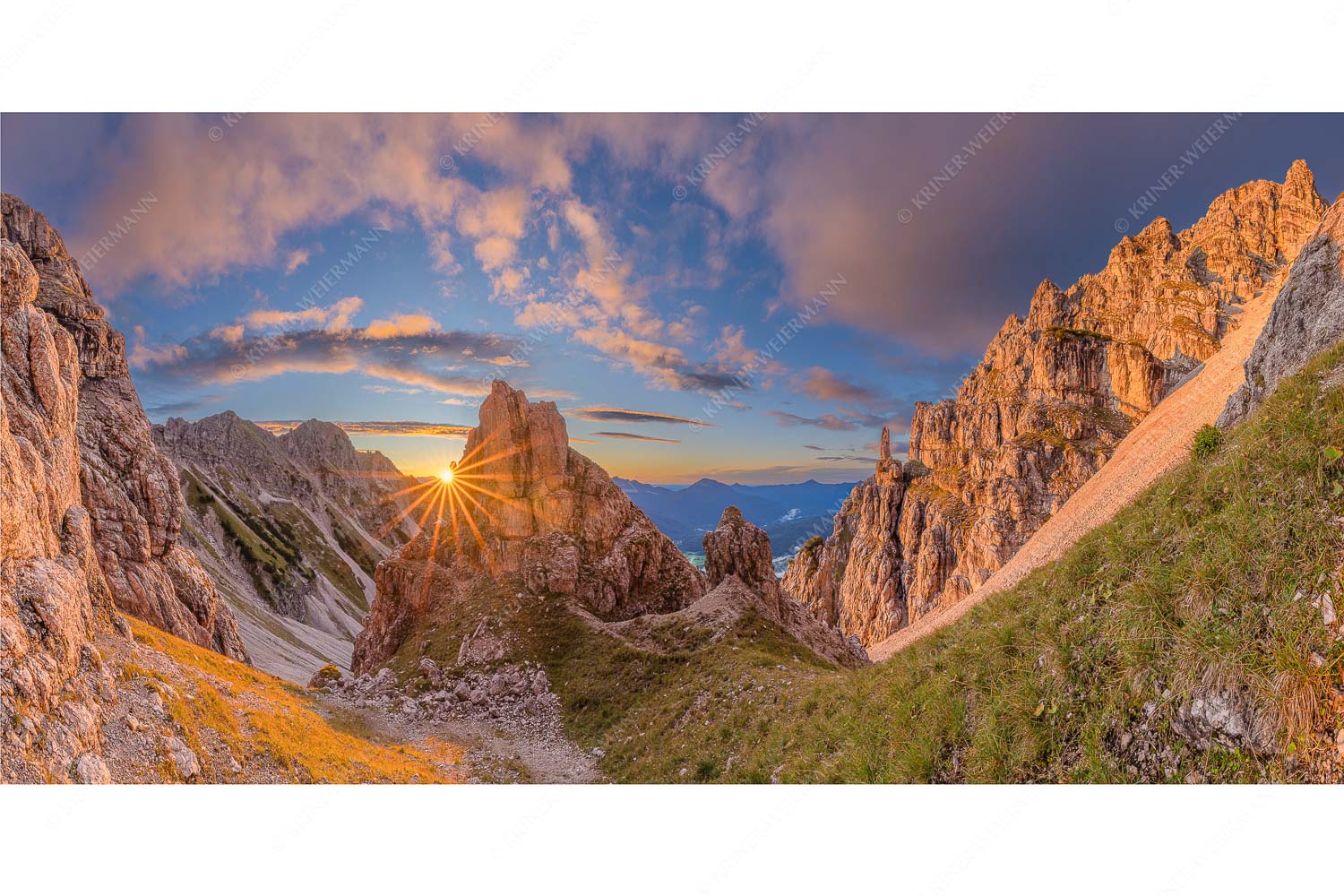Letzte Sonnenstrahlen im Bereich der Schöttlkarspitze - Leuchttürme_2zu1 - mehr Infos bei www.Kriner-Weiermann.de