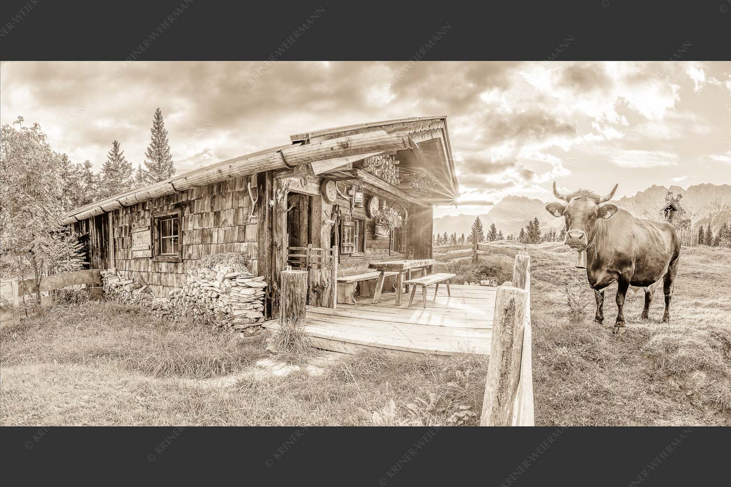 Malerische Almhütte bei Mittenwald mit Karwendel - Almbiente II 2:1 sepia -- Mittenwald Alm Buckelwiesen Karwendel - mehr Infos bei www.Kriner-Weiermann.de