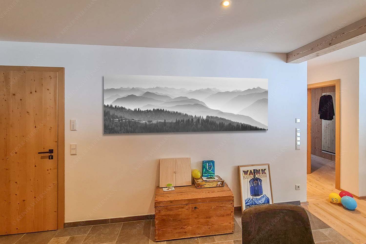 Morgenstimmung bei der Krüner Alm mit Panoramablick vom Wendelstein bis Zugspitze - Küche (2) Über d Oima-Bayerische Voralpen mit Krüner Alm 3:1 sw - mehr Infos bei www.Kriner-Weiermann.de