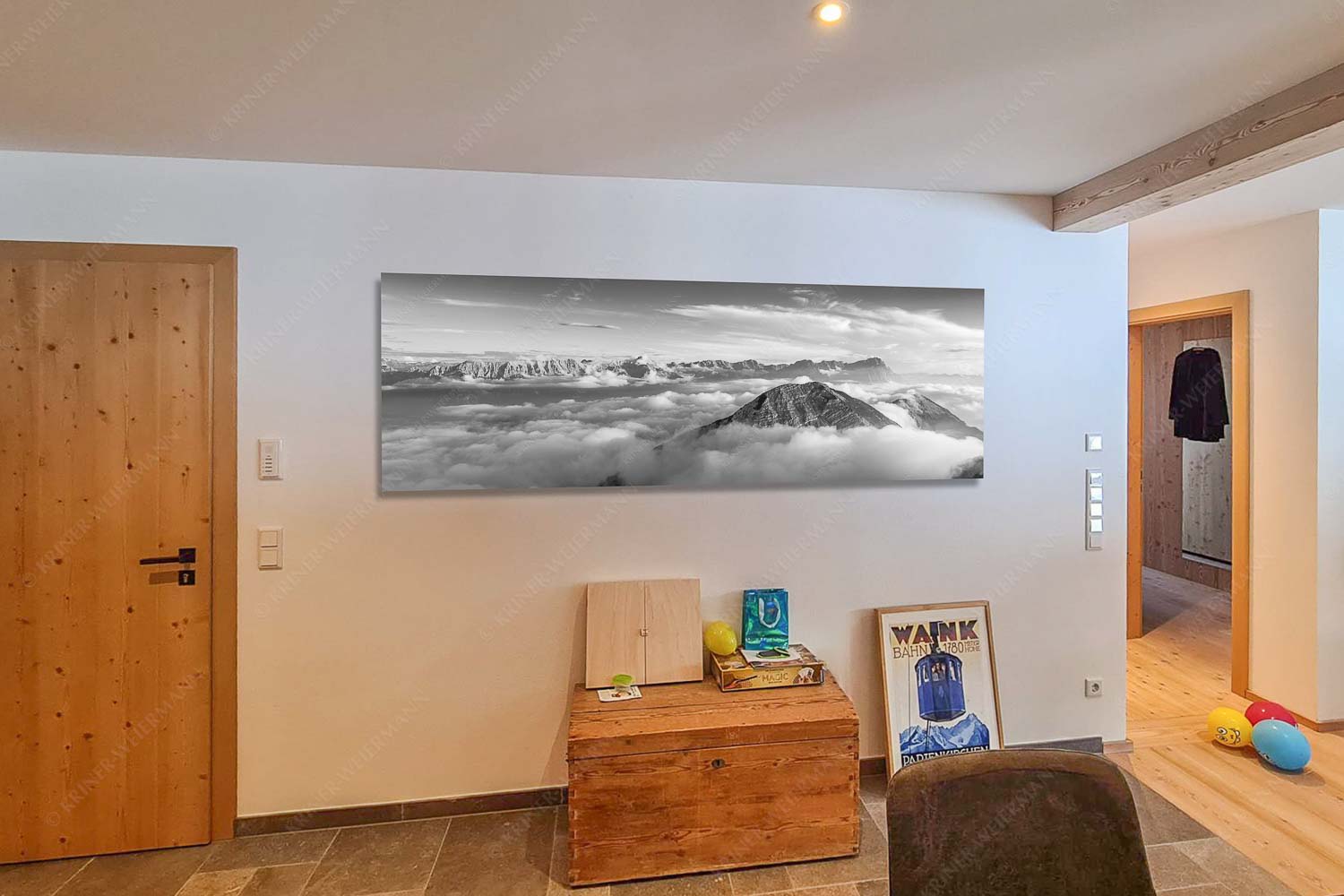 Blick vom Estergebirge ins Wettersteingebirge mit Zugspitze - Küche (2) Zufriedenheit-Wetterstein Panorama 3:1 sw - mehr Infos bei www.Kriner-Weiermann.de