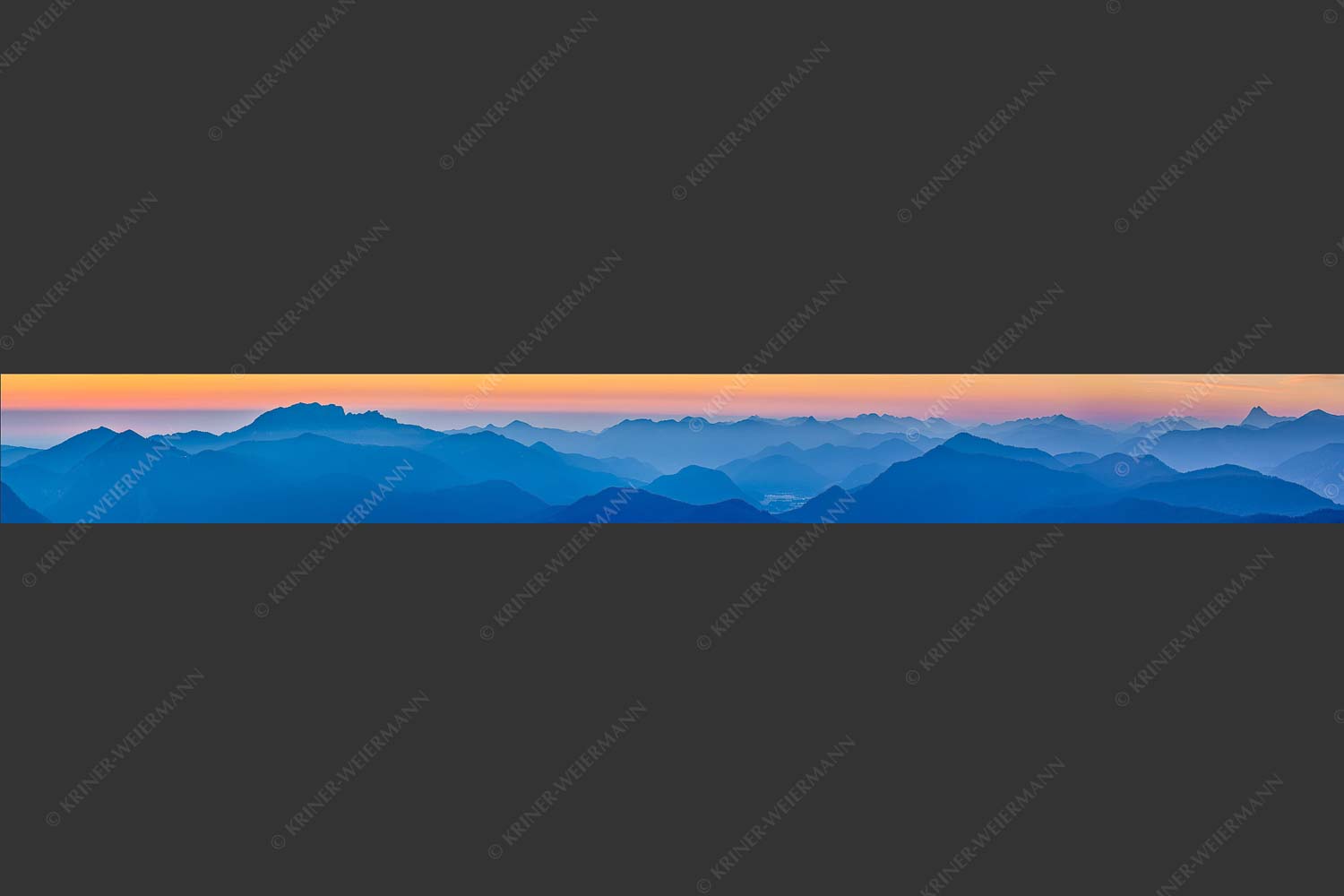 Blick über den Walchensee zur Benediktenwand und der Jachenau - Walchenseesilhouetten 9:1  -- Walchensee Jachenau Benediktenwand - mehr Infos bei www.Kriner-Weiermann.de