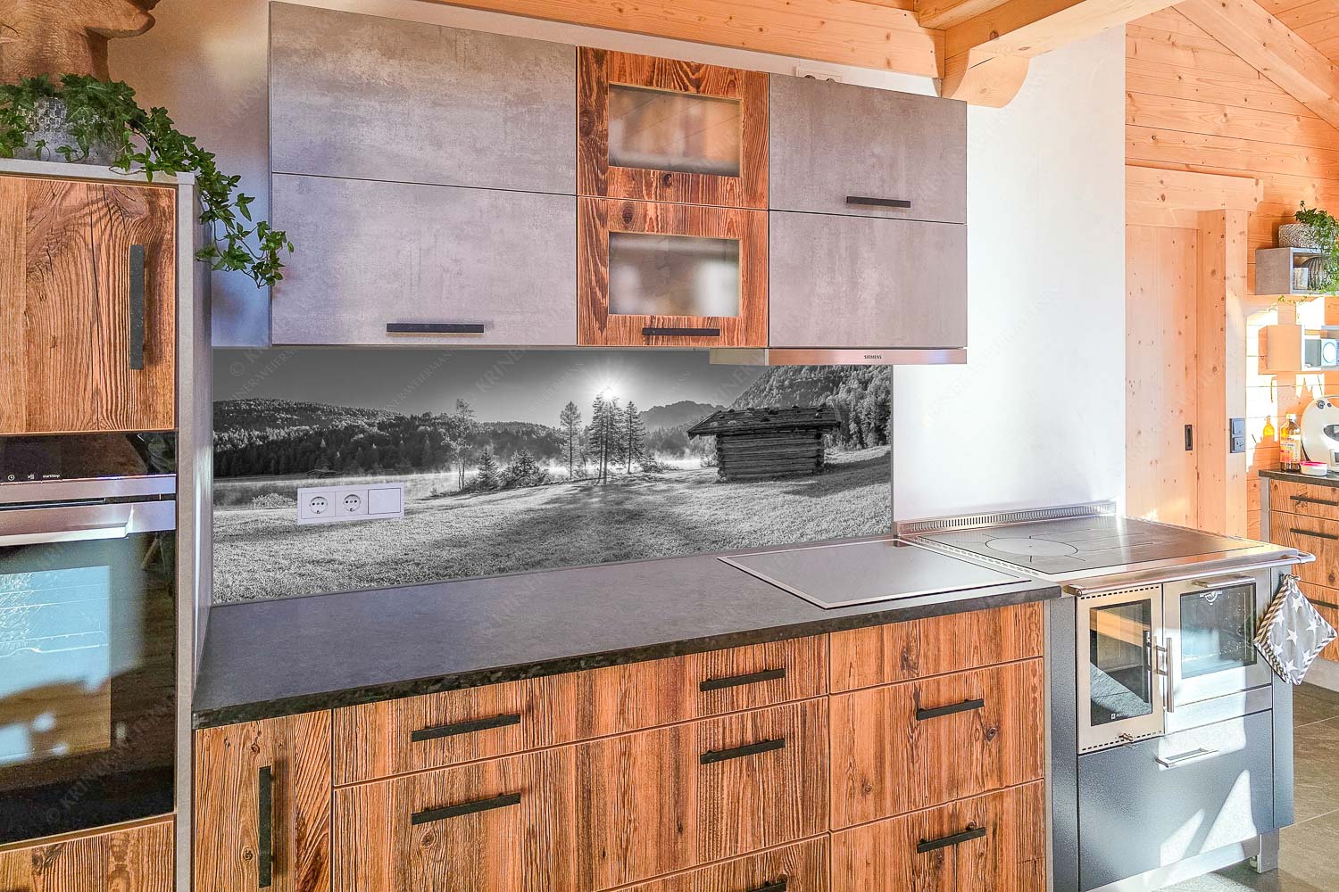 Auf der Nordseite des Wettersteingebirges liegt der Ferchensee in traumhafter Landschaft - Küchenzeile=1 Ein Morgen am Ferchensee-Ferchensee bei Mittenwald 3:1 sw - mehr Infos bei www.Kriner-Weiermann.de