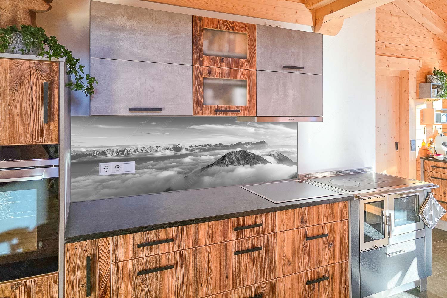 Blick vom Estergebirge ins Wettersteingebirge mit Zugspitze - Küchenzeile=1 Zufriedenheit-Wetterstein Panorama 3:1 sw - mehr Infos bei www.Kriner-Weiermann.de