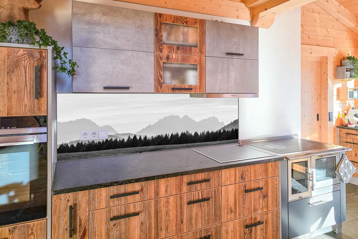 Blick zum Wettersteingebirge im herbstlichen Abendlicht - Küchenzeile=1 Zugspitzmassiv Silhouetten II-Hochblassen Alpspitze Zugspitze 3:1 sw - mehr Infos bei www.Kriner-Weiermann.de