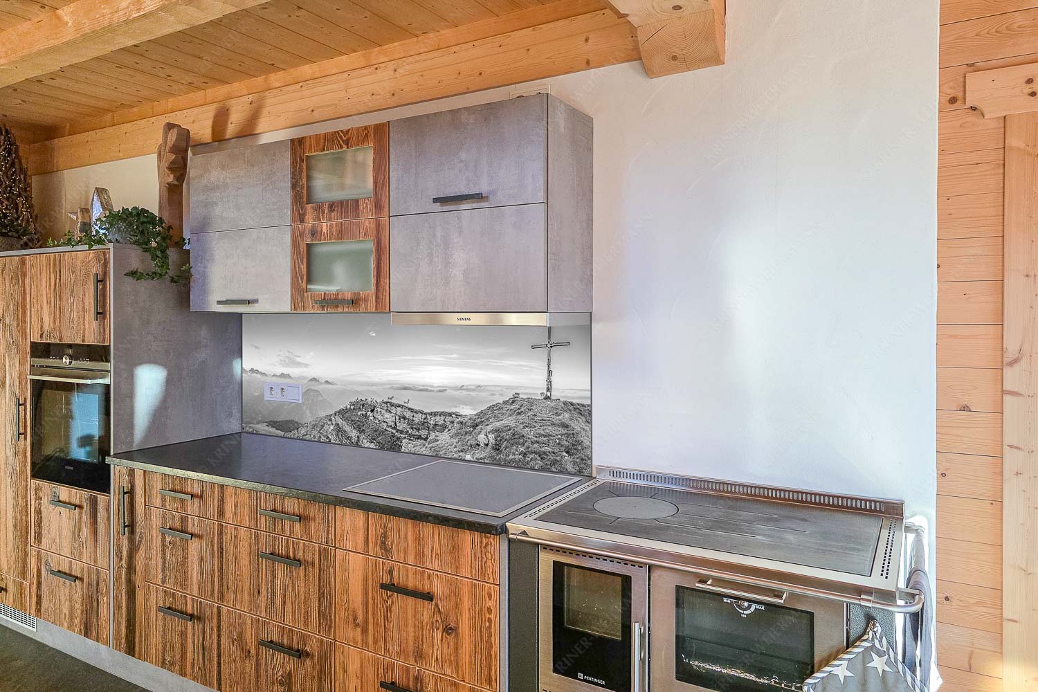 - Küchenzeile - mehr Infos bei www.Kriner-Weiermann.de