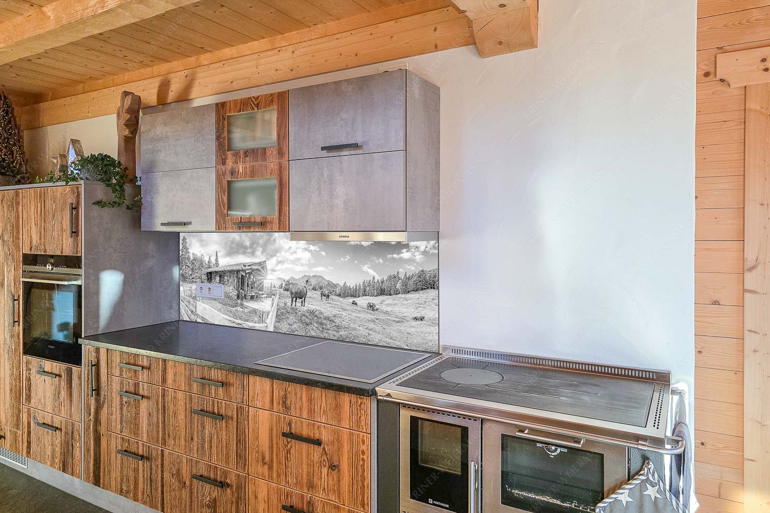 - Küchenzeile - mehr Infos bei www.Kriner-Weiermann.de