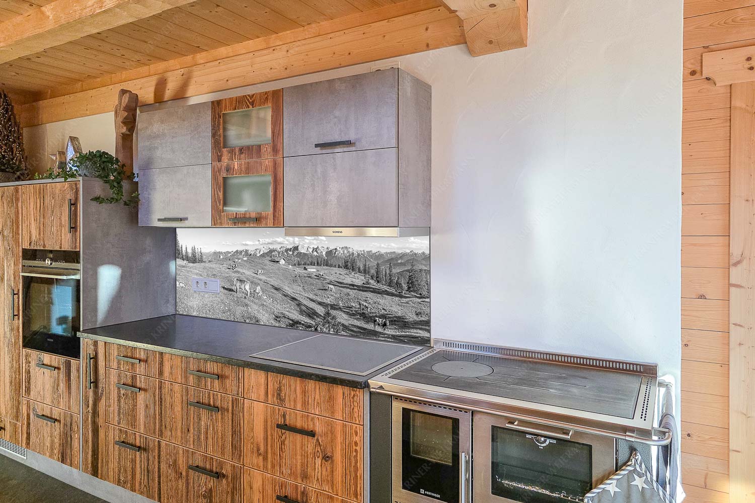 - Küchenzeile - mehr Infos bei www.Kriner-Weiermann.de