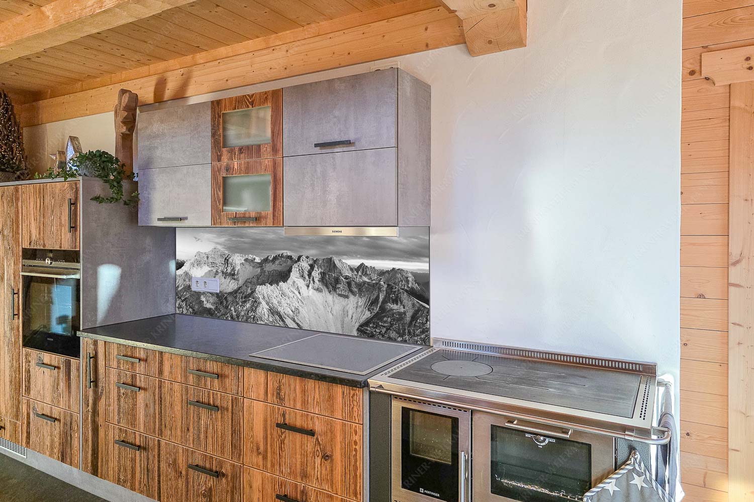 - Küchenzeile - mehr Infos bei www.Kriner-Weiermann.de