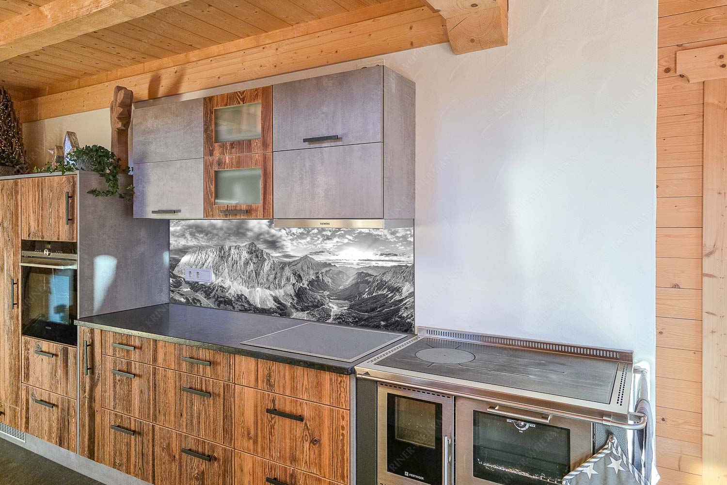 - Küchenzeile - mehr Infos bei www.Kriner-Weiermann.de