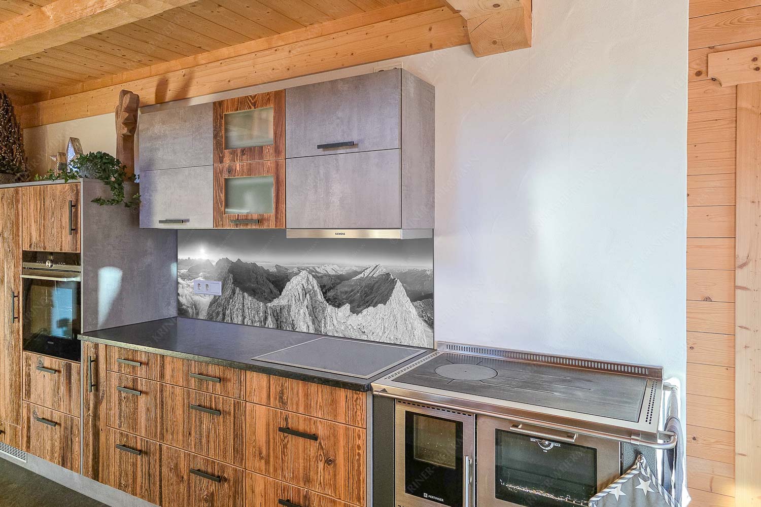 - Küchenzeile - mehr Infos bei www.Kriner-Weiermann.de