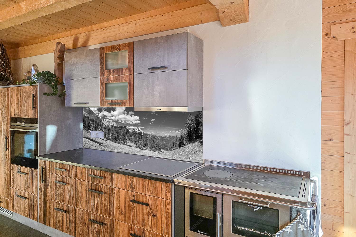 - Küchenzeile - mehr Infos bei www.Kriner-Weiermann.de