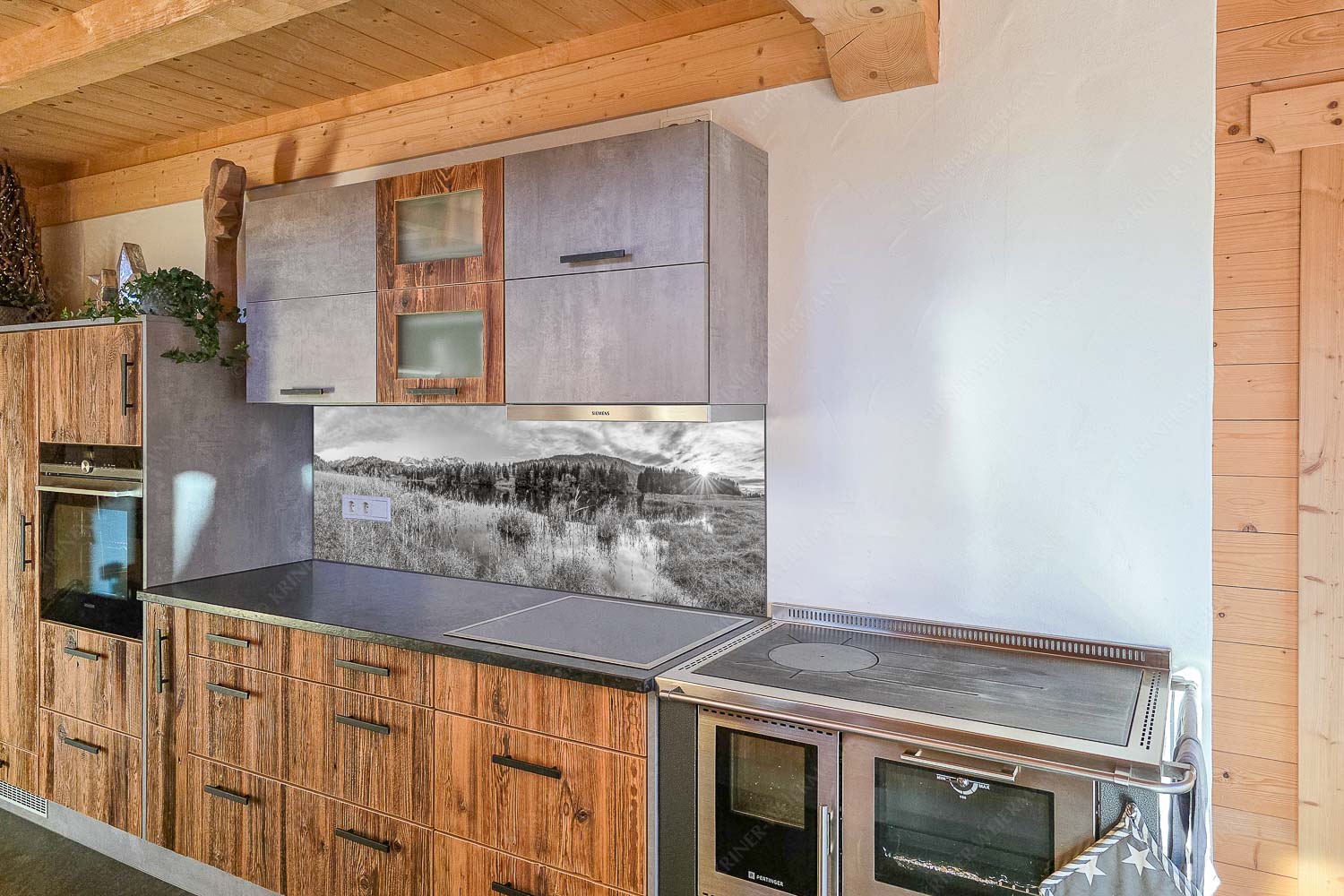 - Küchenzeile - mehr Infos bei www.Kriner-Weiermann.de