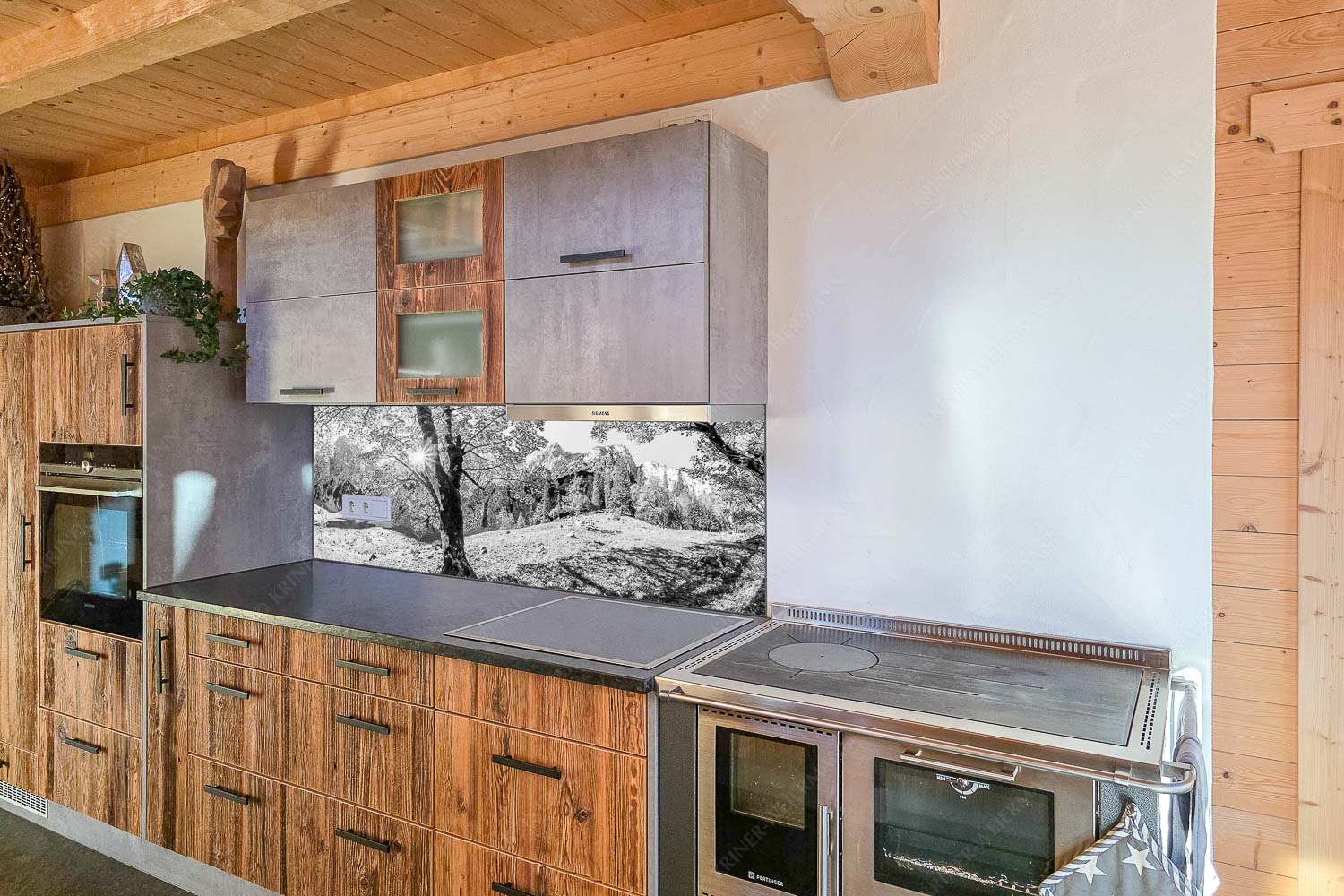 - Küchenzeile - mehr Infos bei www.Kriner-Weiermann.de