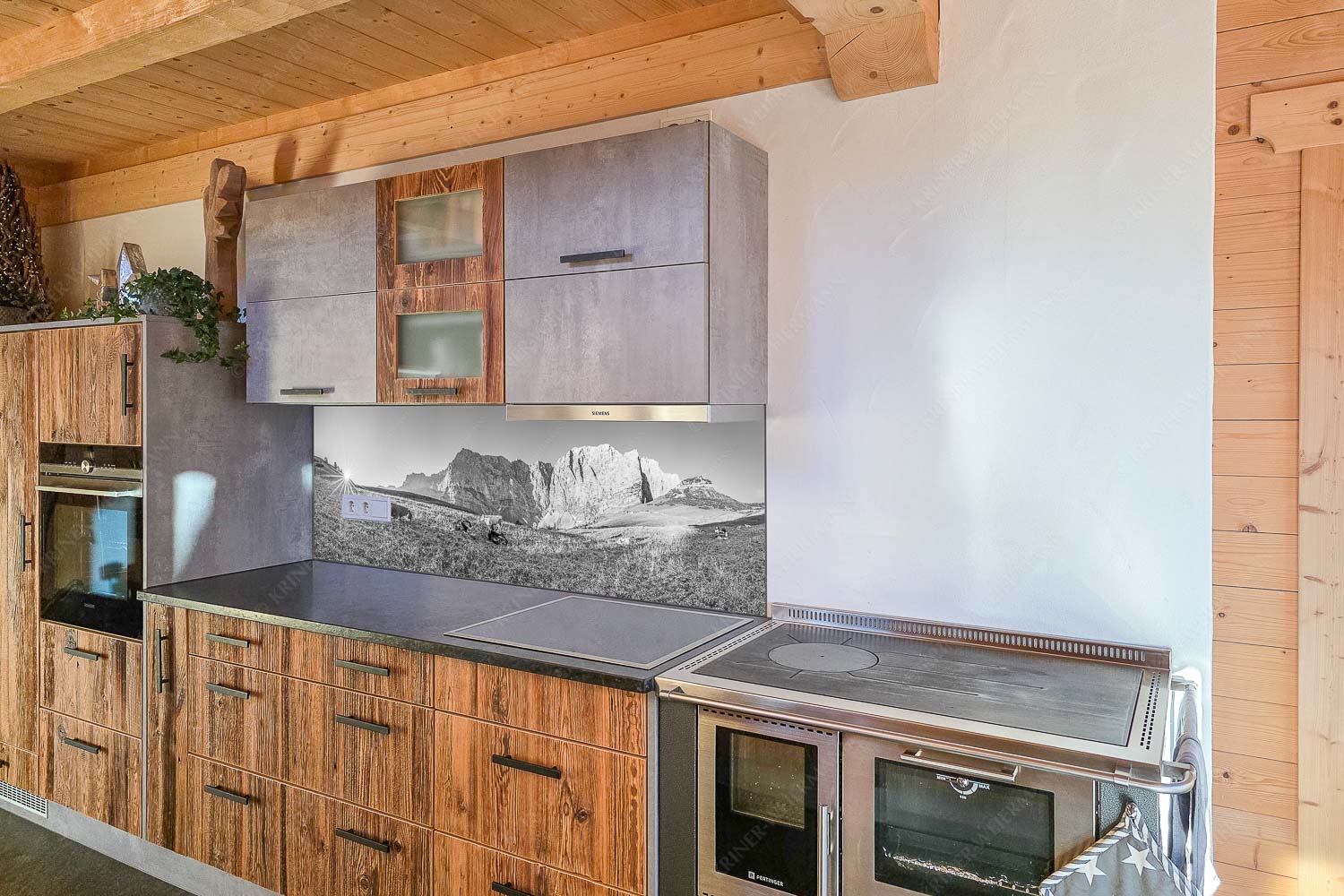 - Küchenzeile - mehr Infos bei www.Kriner-Weiermann.de