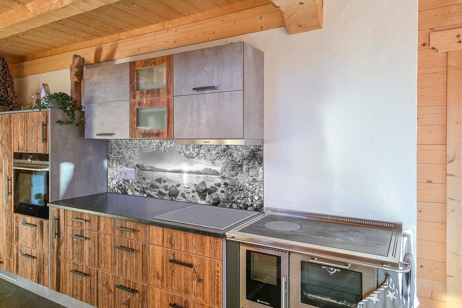 - Küchenzeile - mehr Infos bei www.Kriner-Weiermann.de