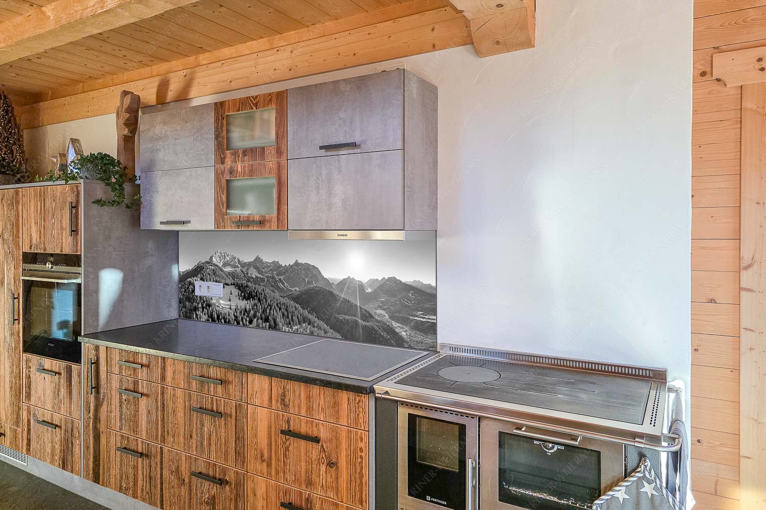 - Küchenzeile - mehr Infos bei www.Kriner-Weiermann.de