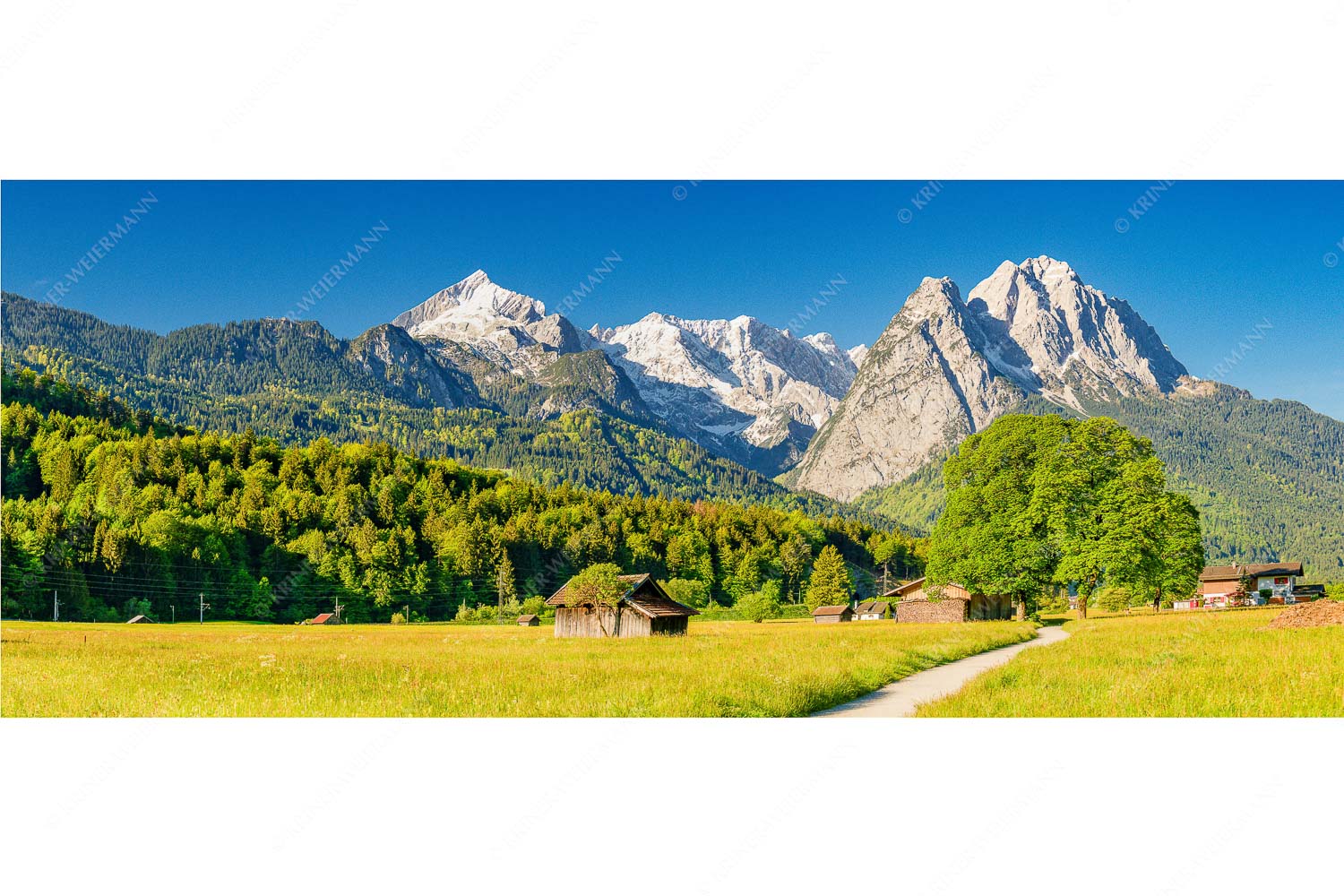 Blick über den Hammersbacherweg auf die Alpspitze und Waxensteine im Wettersteingebirge - Wahrzeichen_25zu1 - mehr Infos bei www.Kriner-Weiermann.de
