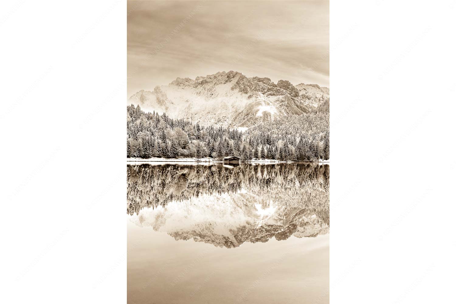 Das Karwendelgebirge spiegelt sich im Ferchensee - Zuckerspiegel_2zu3_sepia - mehr Infos bei www.Kriner-Weiermann.de