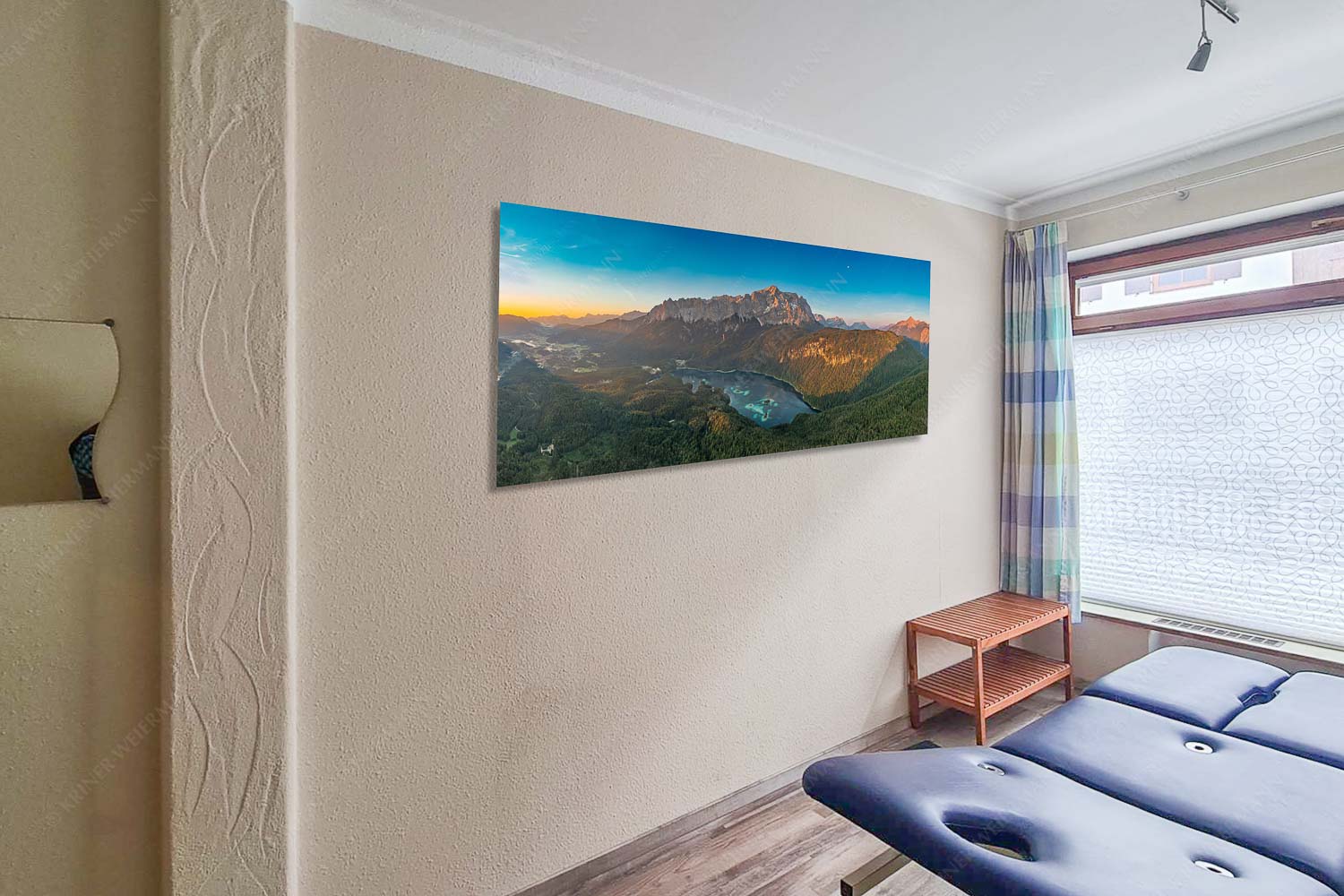 Blick über Eibsee zur Zugspitze - Waxenstein Smaragd-Eibsee mit Zugspitze und Grainau 2,5:1 - mehr Infos bei www.Kriner-Weiermann.de