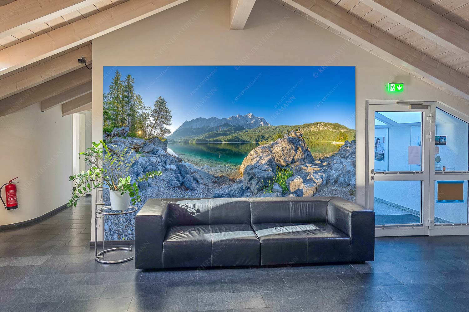 Blick über den Eibsee zur Zugspitze - Eingang Ruhe vor dem Sturm-Eibsee Zugspitze Wetterstein 3:2 - mehr Infos bei www.Kriner-Weiermann.de