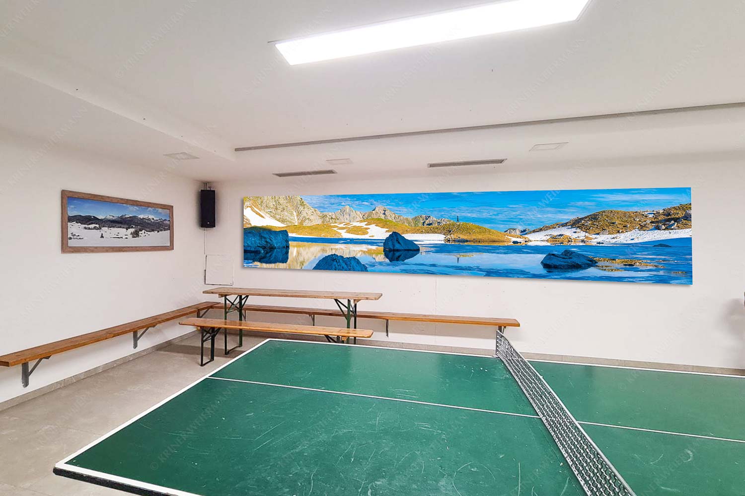 Morgens im Soierngebirge mit Blick zur Schöttlkarspitze - Sitzecke rechts Kraftakt-Handstand im Soierngebirge 5:1 - mehr Infos bei www.Kriner-Weiermann.de