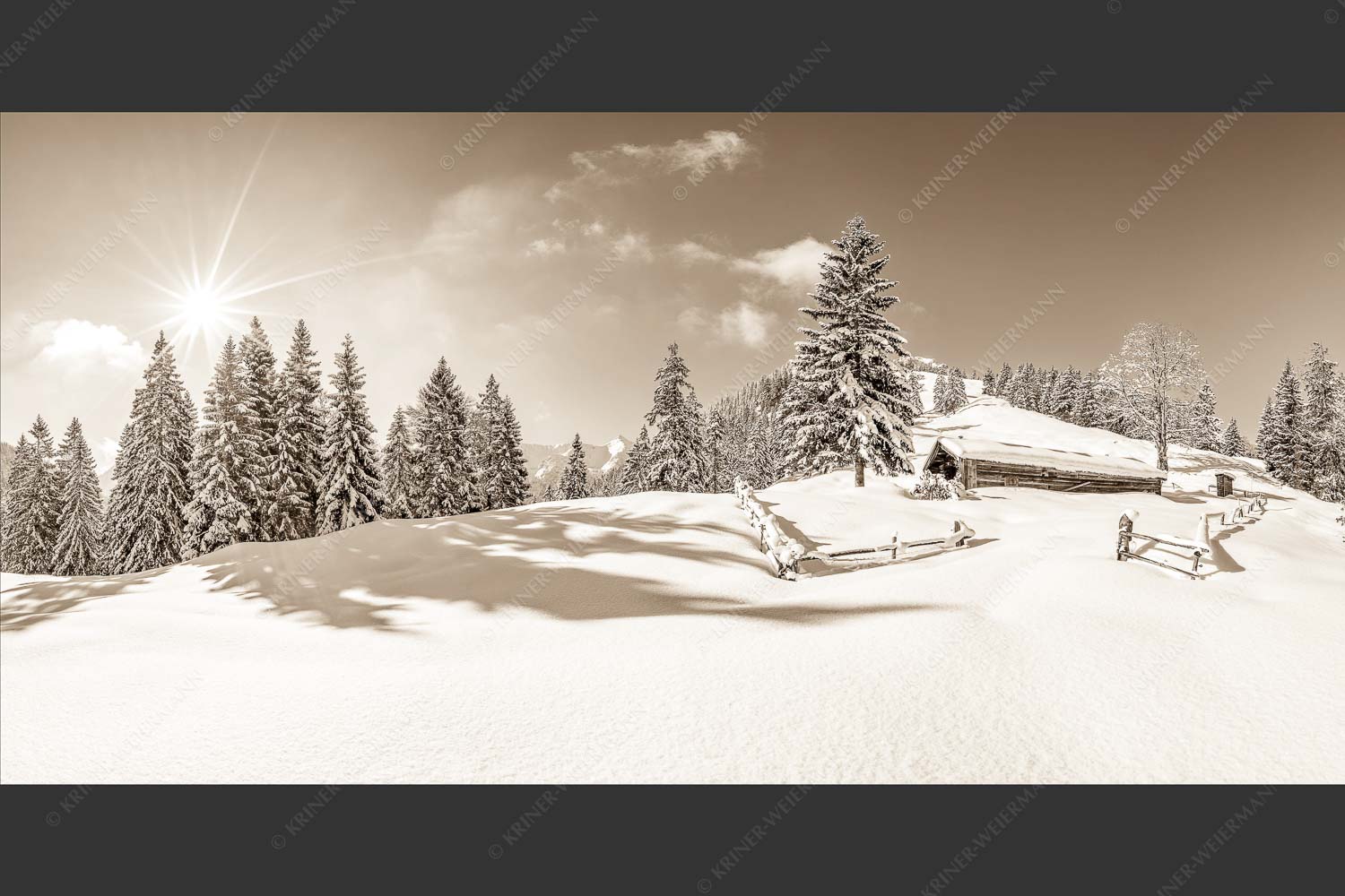 Verschneite Grasbergalm im Soierngebirge mit Krapfenkarspitze - Winterruhe 2:1 sepia -- Alm Soierngebirge Schneelandschaft - mehr Infos bei www.Kriner-Weiermann.de
