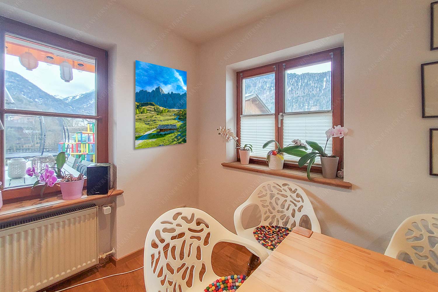 Blick über die Ladizalm zur Lalidererspitze im Karwendelgebirge - Essecke Malerisches Karwendel-Ladizalm im Karwendel 2:3 - mehr Infos bei www.Kriner-Weiermann.de