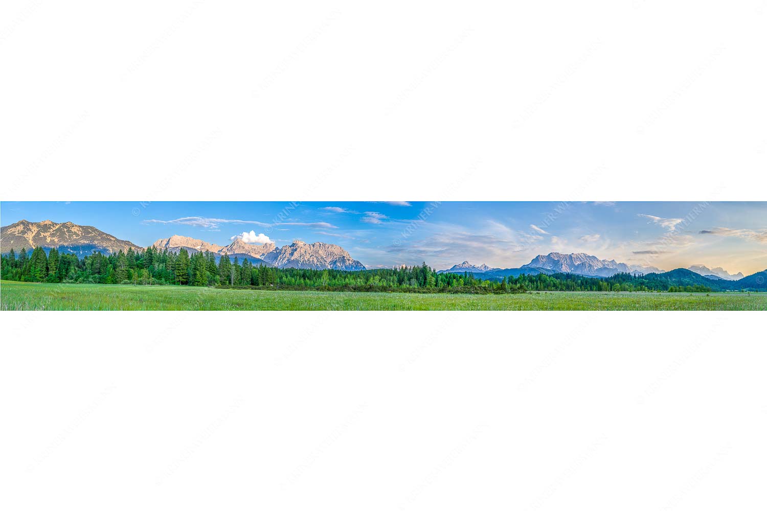 Panoramablick auf das Soiern-, Karwendel-, Wetterstein und Estergebirge - Alle im Blick_7zu1 - mehr Infos bei www.Kriner-Weiermann.de